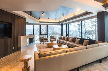 Haven Niseko Hotel